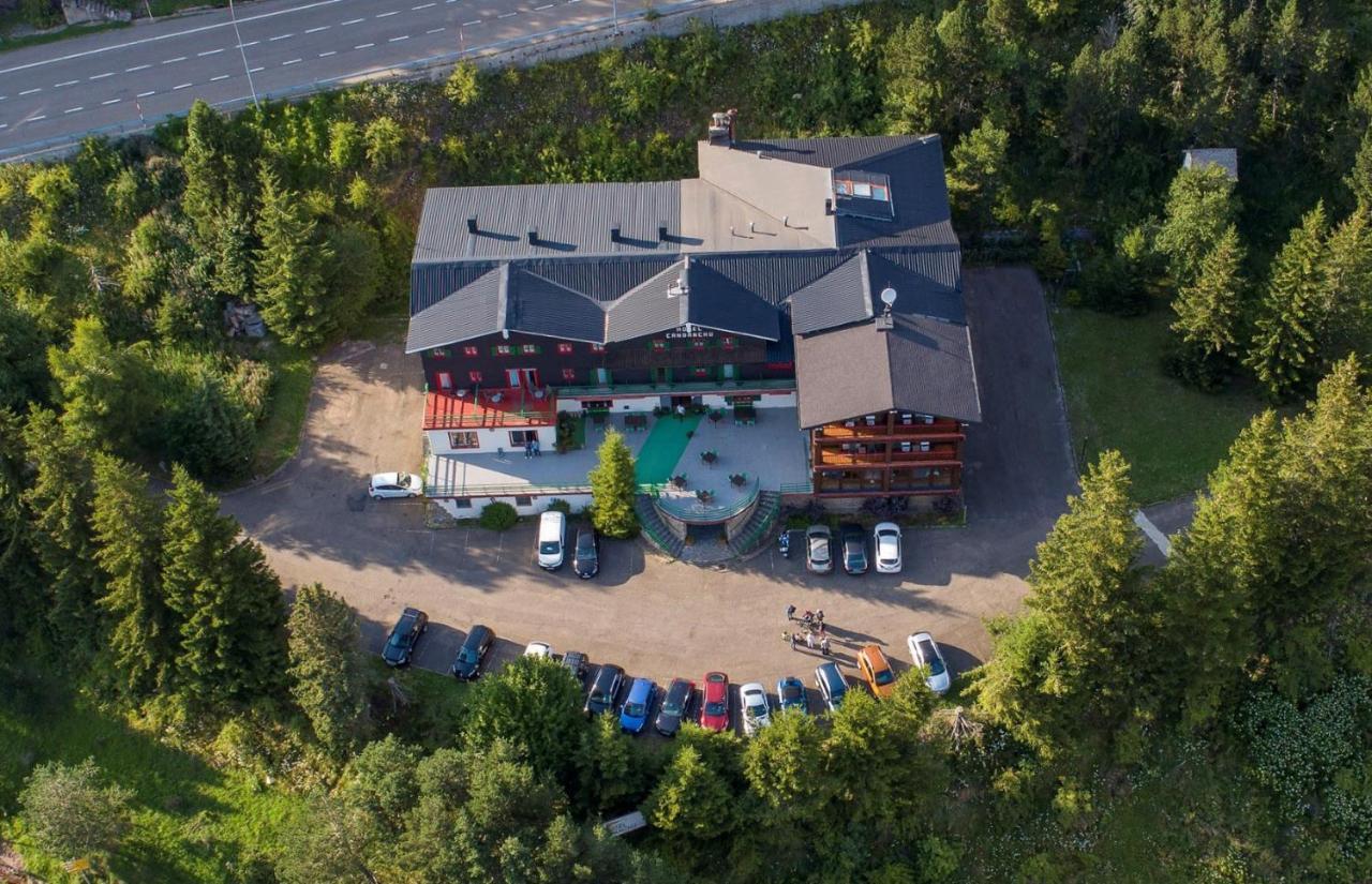 Snoe Hotel Candanchu Exterior photo