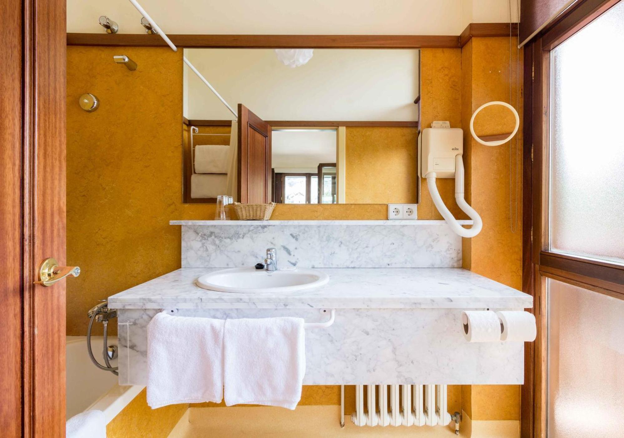 Snoe Hotel Candanchu Room photo